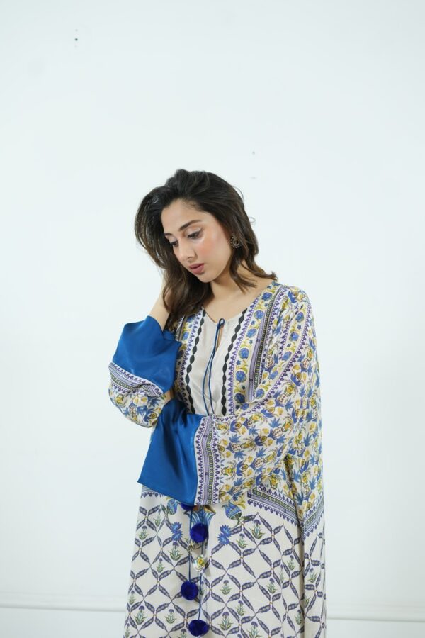 Farah Fasial Designs, ffd, farah faisal, farah faisal designs, Luxury Design, luxe time, Black and Gold
