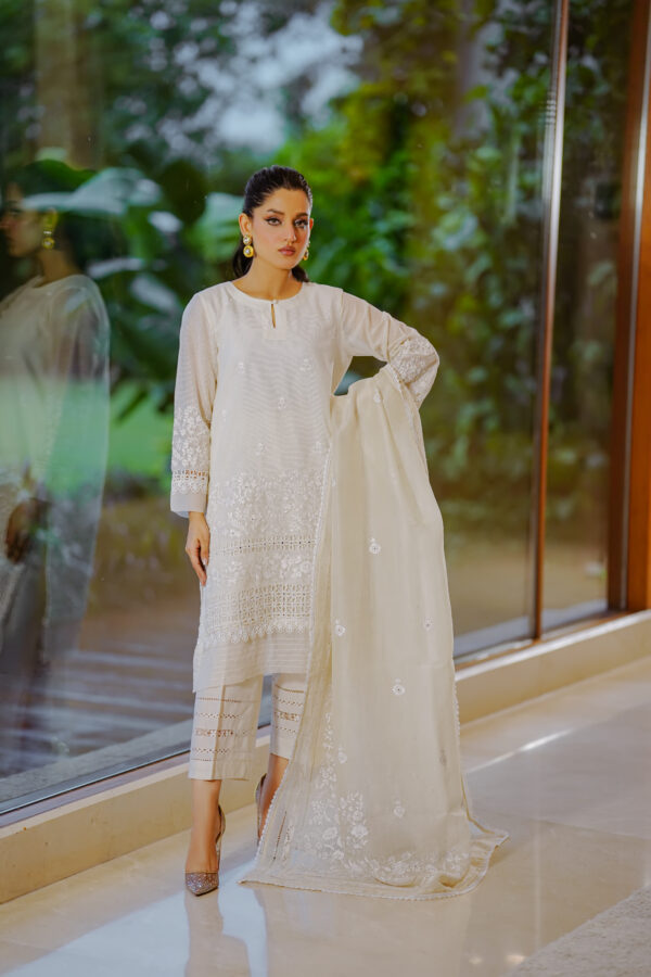 new White Cottonnet Shirt collection