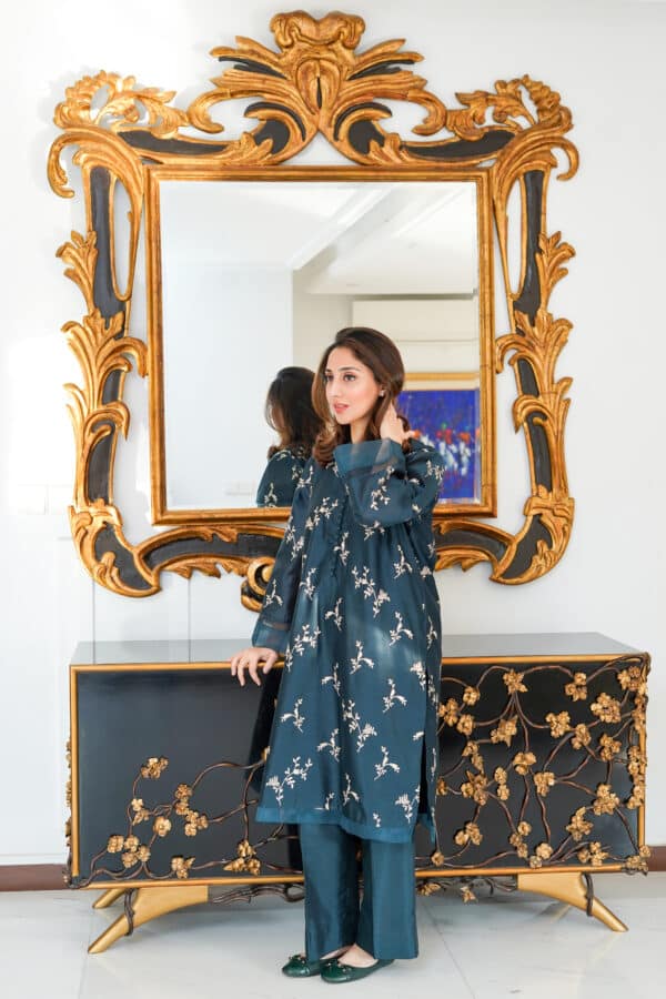 Farah Fasial Designs, ffd, farah faisal, farah faisal designs,