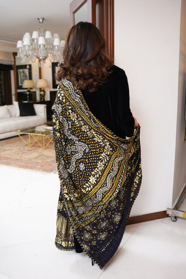 Farah Fasial Designs, ffd, farah faisal, farah faisal designs, Luxury Design, luxe time, Black and Gold