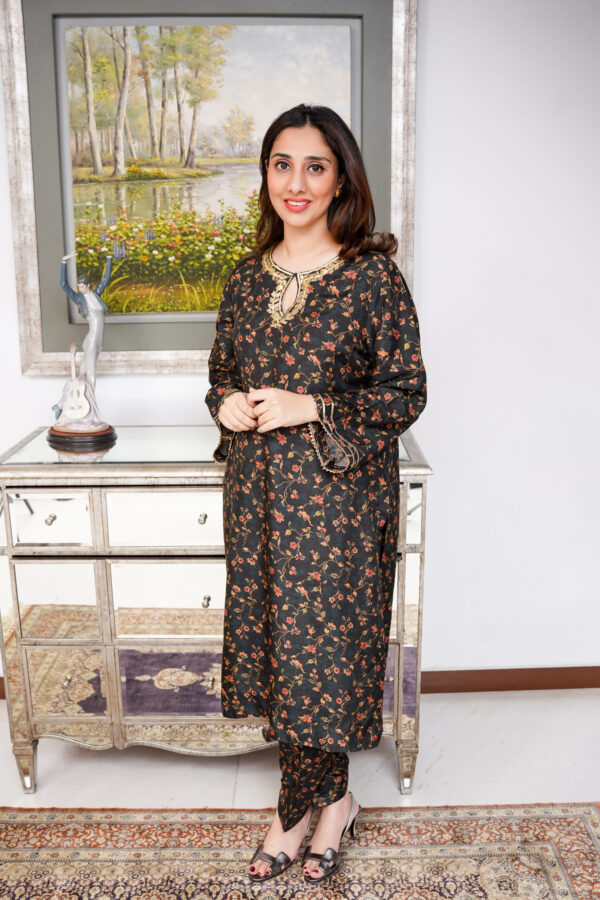 Farah Fasial Designs, ffd, farah faisal, farah faisal designs, Luxury Design, luxe time, Black and Gold