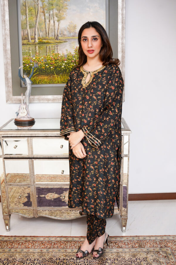 Farah Fasial Designs, ffd, farah faisal, farah faisal designs, Luxury Design, luxe time, Black and Gold